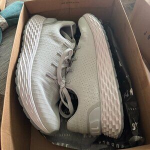 BRAND NEW NOBULL WOMEN'S ALL DAY RIPSTOP GREY 7.5